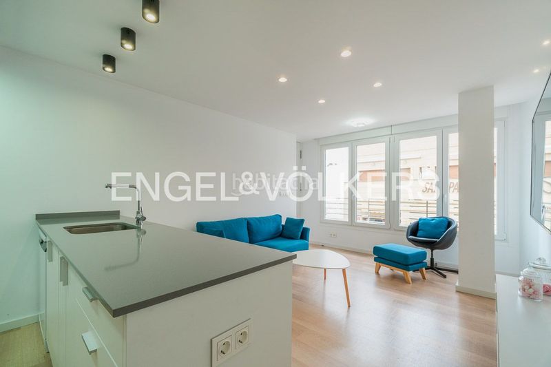 Foto f0735cd0-a5d2-4a23-9817-881a10e3cff0. Location attique avec chauffage dans Centro - Muelle Pesquero Torrevieja