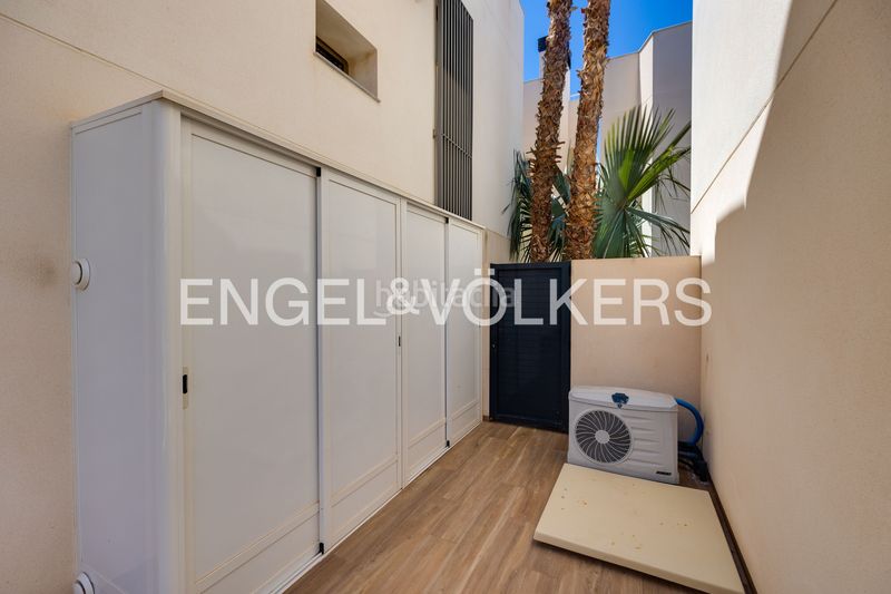 Foto e2269896-d1f1-4c3d-a895-69dd9ff4c262. Casa amb calefacció aparcament piscina a La Veleta Torrevieja