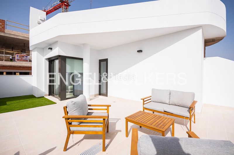 Foto 276fa4cd-c042-4abd-96f8-e64b314631be. Casa a schiera con riscaldamento parcheggio piscina in Torrevieja