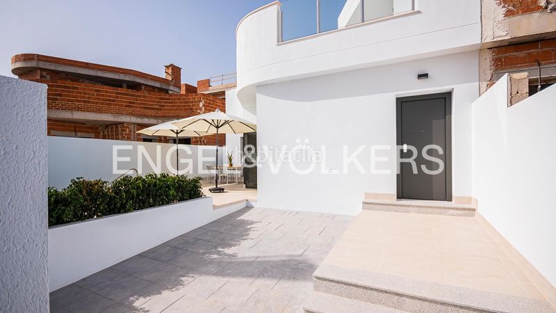 Foto 40db033f-c3dc-4cda-8538-a093eff1440a. Casa a schiera con riscaldamento parcheggio piscina in Torrevieja