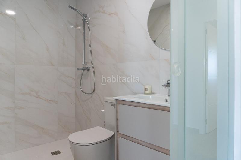 Foto 50982a57-c355-4d8b-b3e7-b19a44e4d6c2. Apartament amb calefacció aparcament piscina a Playa Flamenca Orihuela