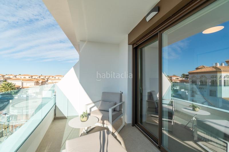 Foto 84ed397d-f363-4566-a035-5e4d832b63dd. Apartament amb calefacció aparcament piscina a Playa Flamenca Orihuela