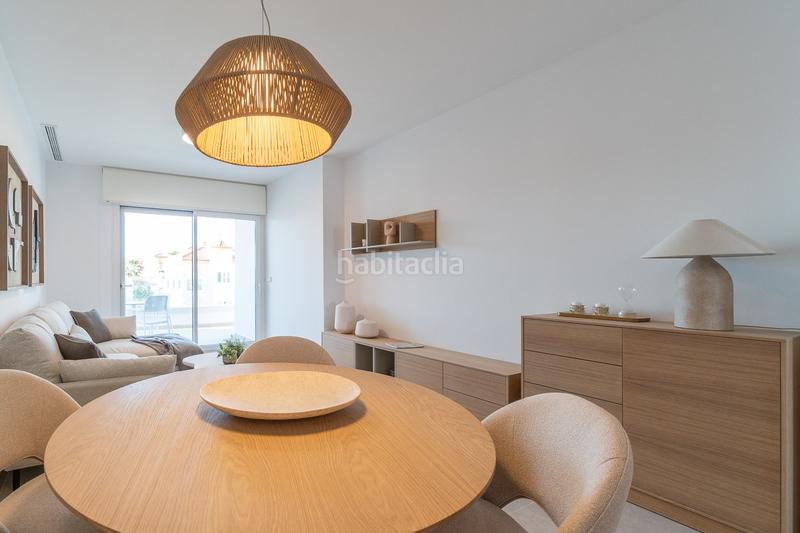 Foto c5570ee0-4bec-4565-89f9-41dc8c853e50. Apartament amb calefacció aparcament piscina a Playa Flamenca Orihuela