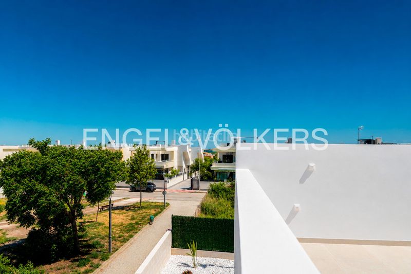 Foto 8177e636-6805-4f51-8818-2020752a6271. Casa amb calefacció aparcament piscina a Montesinos (Los)