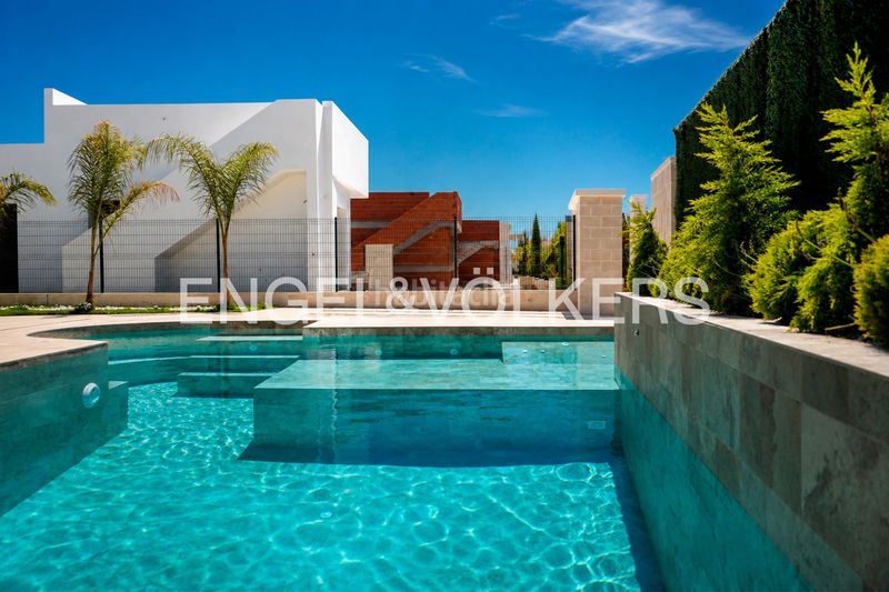 Foto c3e97dbb-1466-484e-8229-1ede9bca1042. Casa amb calefacció aparcament piscina a Montesinos (Los)