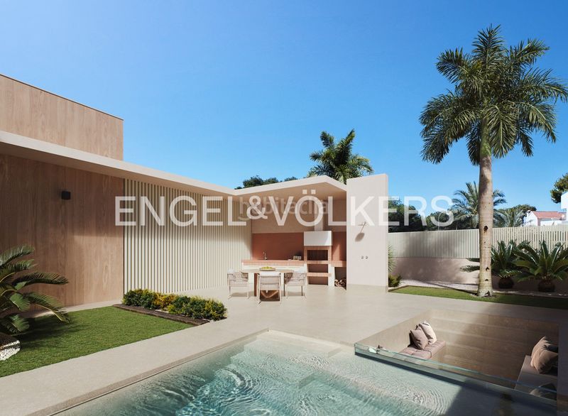 Foto 4611da20-a263-4a12-81e3-625867340917. Casa amb calefacció aparcament piscina a Campoamor Orihuela