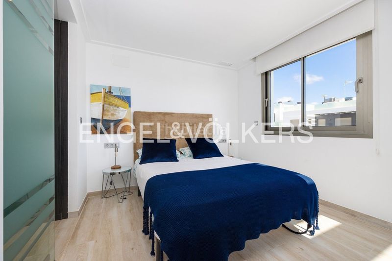 Foto e6d9b15b-75a2-4d06-a432-b84b5ee75b8f. Casa amb calefacció piscina a Los Almendros Orihuela