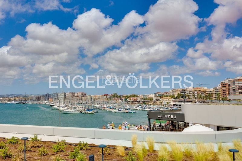 Foto bc3d5b20-0353-4fa9-93fe-4ed514e46338. Pis amb calefacció a Centro - Muelle Pesquero Torrevieja