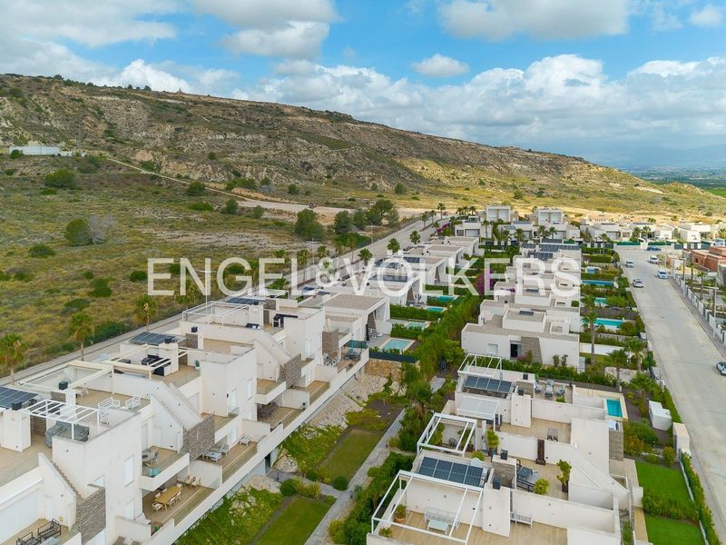 Foto d004ce94-705d-4cd8-a06e-8929fa8d885d. Àtic amb calefacció aparcament piscina a Algorfa