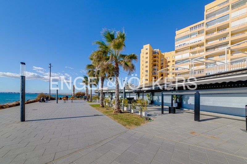 Foto 3391644d-8464-496b-a217-e439a47043cd. Flat with heating parking pool in Zona Playa del Cura Torrevieja