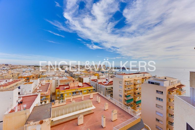 Foto 4cdb6ade-900b-4266-bd4d-cc4a6fe8edff. Flat with heating parking pool in Zona Playa del Cura Torrevieja