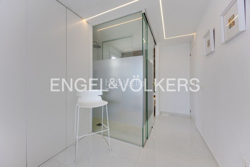 Foto 9a263c0f-9534-4176-a413-571dc42f95e9. Flat with heating parking pool in Zona Playa del Cura Torrevieja