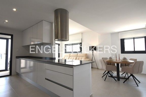 Foto 2716cdc1-04b9-40e7-96f7-1596804d67ff. Ground floor with heating parking pool in San Miguel de Salinas