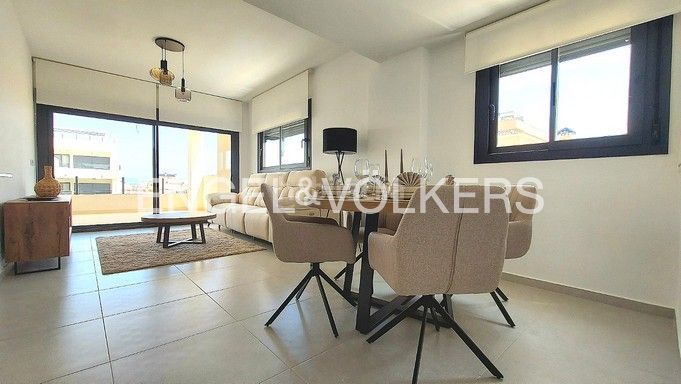 Foto b065c868-f3e5-4d79-b56e-eab99c9e6a57. Ground floor with heating parking pool in San Miguel de Salinas