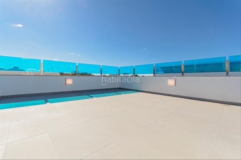 Foto 238a4a68-e106-424f-a311-cd6b0ba337db. Casa villa de obra nueva con piscina en vistabella golf en Orihuela