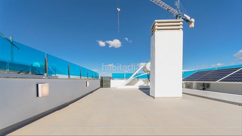 Foto 420c20bb-a5fa-471f-936a-45c777b963a2. Casa villa de obra nueva con piscina en vistabella golf en Orihuela