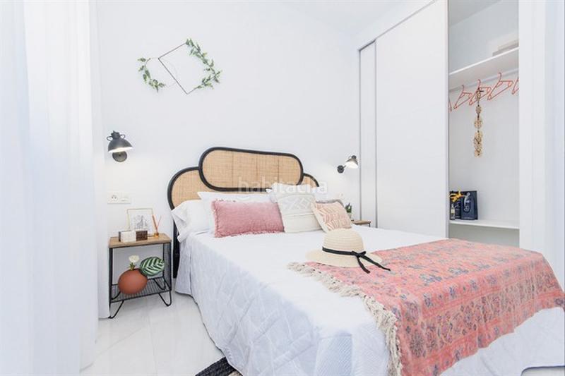 Foto a9a7ae30-5301-4399-8061-95acaa8b7089. Casa villa de obra nueva con piscina en vistabella golf en Orihuela