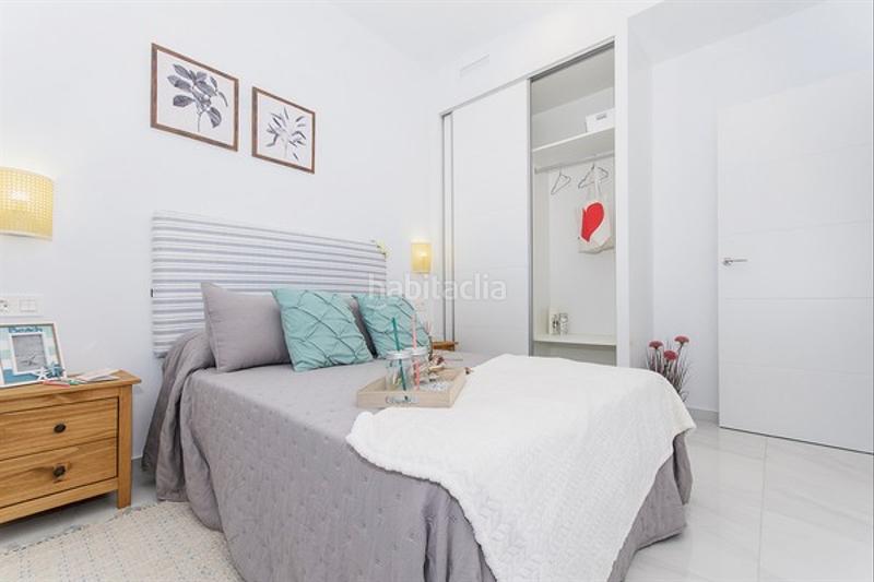 Foto abce029d-a609-4fe8-8ca0-0994854a54ca. Casa villa de obra nueva con piscina en vistabella golf en Orihuela