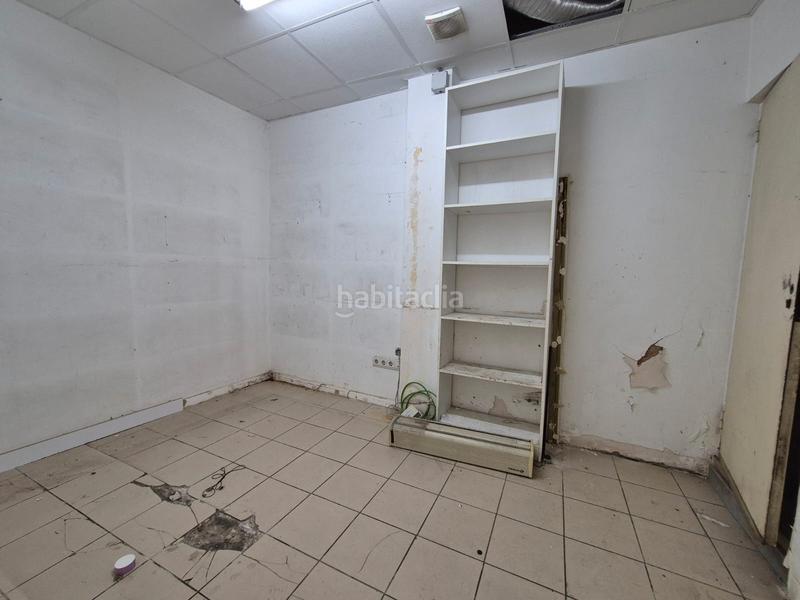 Foto fccee8e2-8f1e-453b-b91a-9de2c982f871. Alquiler local comercial local en alquiler junto plaza sant jaume en Barcelona