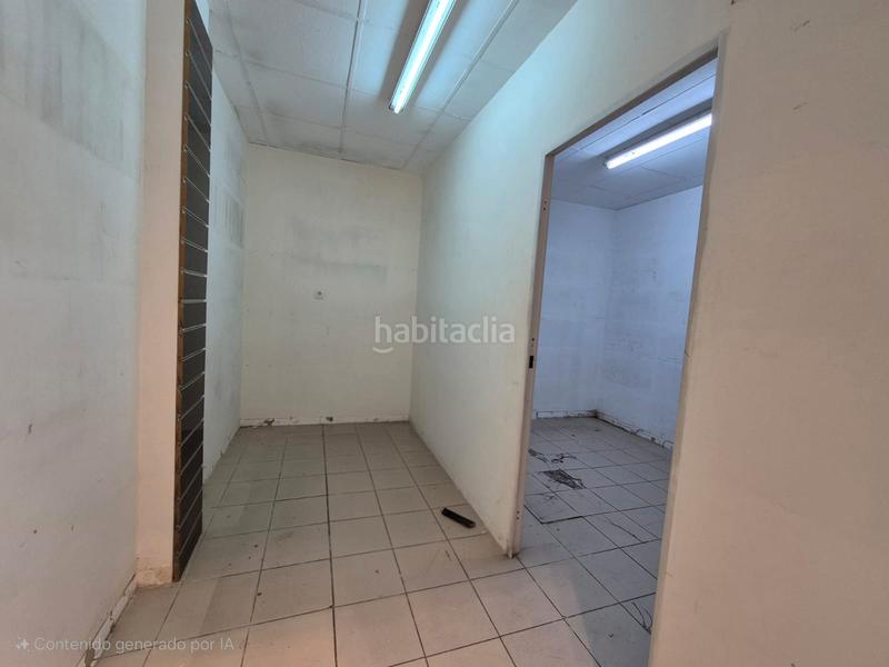 Foto a4bcc2f3-fe93-4cf1-9d63-080cdd4aa7fc. Location local commercial dans Gòtic Barcelona