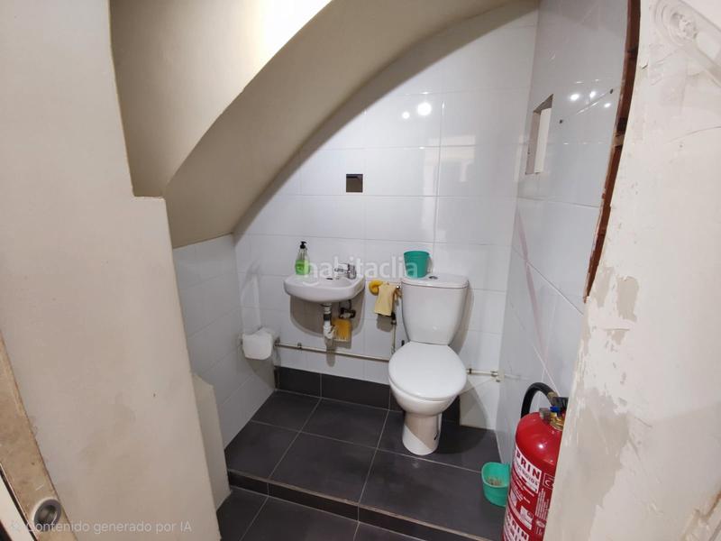 Foto 71f1aac7-e3c7-4fc5-9982-9c35b02d5931. Alquiler local comercial local en alquiler en calle comtal en Barcelona