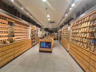 Affitto Locale commerciale  Carrer comtal. Local en  calle comtal