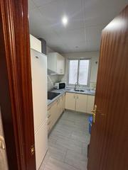 Location Appartement à Camino de Ronda. Piso ideal para estudiantes zona ronda