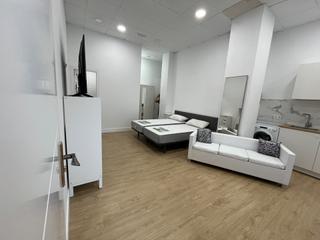 Location Appartement à Plaza de Toros. Apartamento reformado en granada