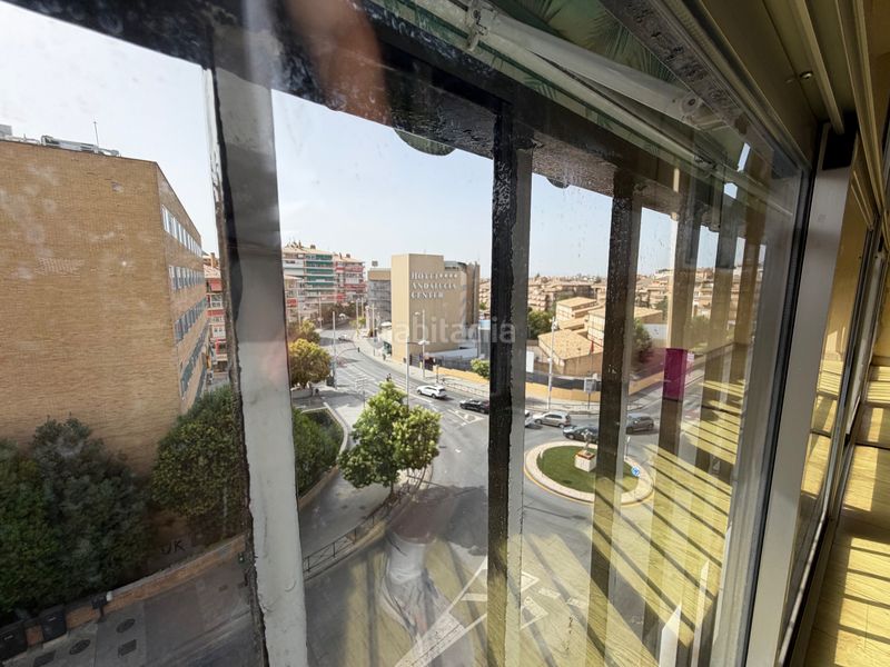 Foto e40dee7f-cfa4-46e8-8aa0-b5bc2bebb92c. Alquiler piso en avenida de dílar 19 disponible a partir de diciembre en Granada