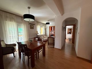 Miete Etagenwohnung in Avenida de dílar 19. Disponible a partir de diciembre