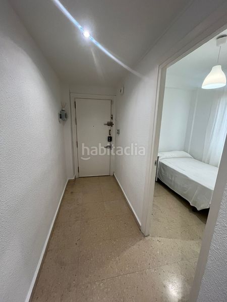 Foto 431f77c3-9b2f-4a95-bf60-cf665e0a7ce9. Alquiler piso en camino de ronda 42 alquiler chicas estudiantes en Granada