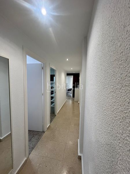 Foto 77d9a8e5-348a-48dc-84d7-96b71c93d2e4. Alquiler piso en camino de ronda 42 alquiler chicas estudiantes en Granada