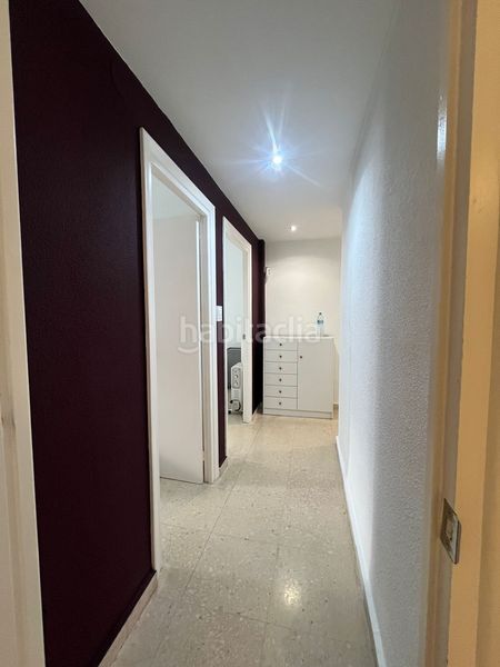 Foto b3d77836-f11c-4c6d-8564-f2f8a5e11b8f. Alquiler piso en camino de ronda 42 alquiler chicas estudiantes en Granada