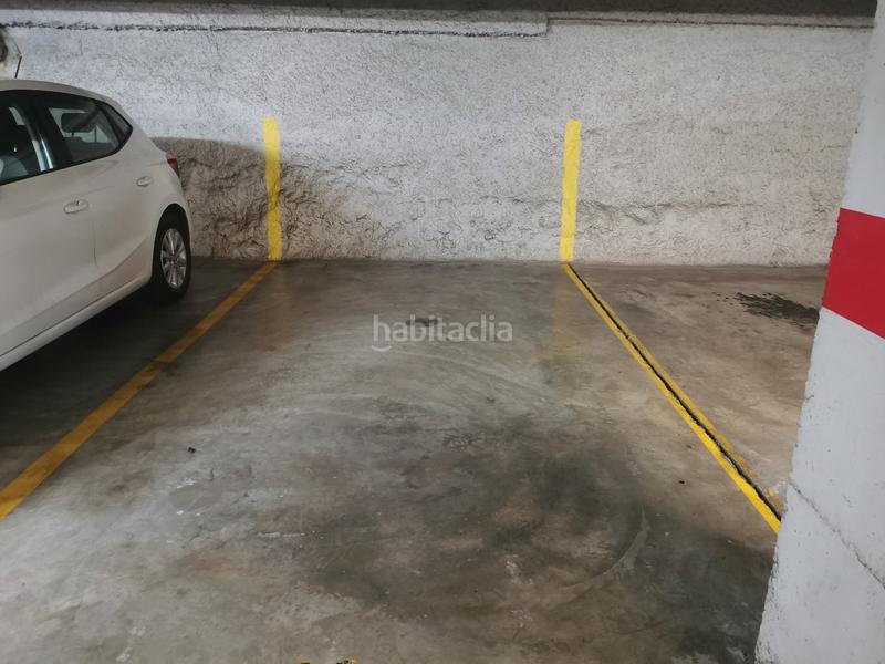 Foto 35dce129-9776-4270-870d-b2d80a054f93. Car parking in carrer de les illes canàries 78 in Valencia