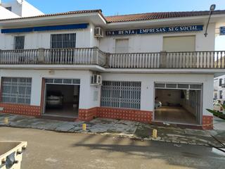 Local Comercial a Calle blas de otero 2. Se vende local de 253m2 en villaverde del rio