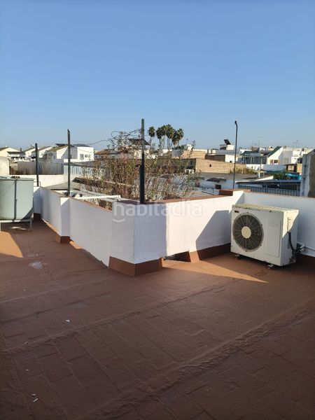 Foto a1ffea62-969b-4141-a852-87d678c8f5bb. Maison jumelée dans calle cañaveral 49 dans Villaverde del Río