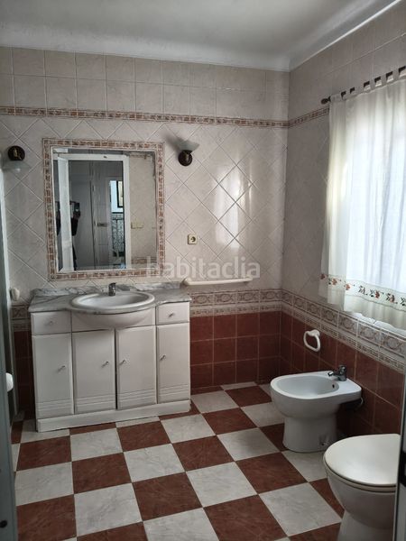 Foto add2378f-cac9-4180-b3b5-d9c90d845e6b. Maison jumelée dans calle cañaveral 49 dans Villaverde del Río