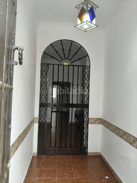 Foto 80a88297-2f75-4e5a-a16b-8a8367735f4a. Maison jumelée dans calle cardenal spinola 86 dans Villaverde del Río