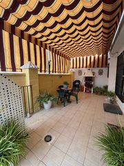 Etagenwohnung  Calle guadalquivir 9. Se vende magnífico piso en villaverde del rio