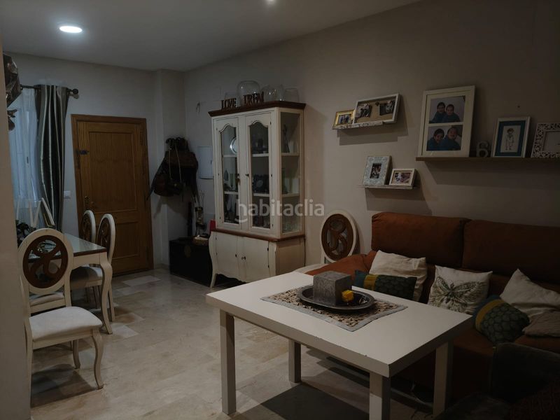 Foto 487b5be0-a662-4295-a9d3-20c09a8cddc8. Dúplex a calle san francisco 4 a Cantillana