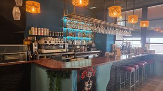 Traspàs Local Comercial a Avenida del cáñamo 2. Se traspasa local bar cafetería en san jose de la rinconada