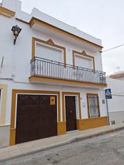 Casa a Calle juan del hierro 43. Se vende casa céntrica de dos plantas en villaverde del rio