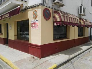 Local Comercial a Calle juan de tebas 11