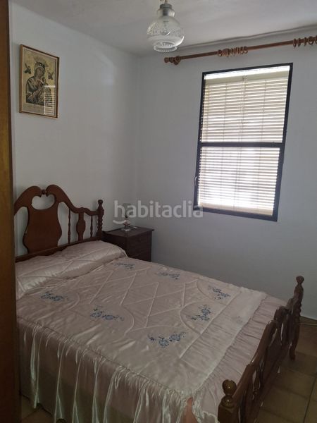 Foto f2d5f68b-7091-4c7c-bb65-5deebfba2686. Casa aparellada a calle rosal 9 a Villaverde del Río