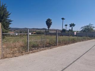 Propriété à Avenida del convento 12. Se vende parcela de 1000m2 en villaverde del río