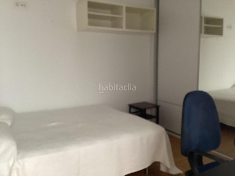 Foto e9ad4033-3b15-40bc-8f38-dc2d2b436e48. Lloguer pis a La Caleta - La Viña Cádiz