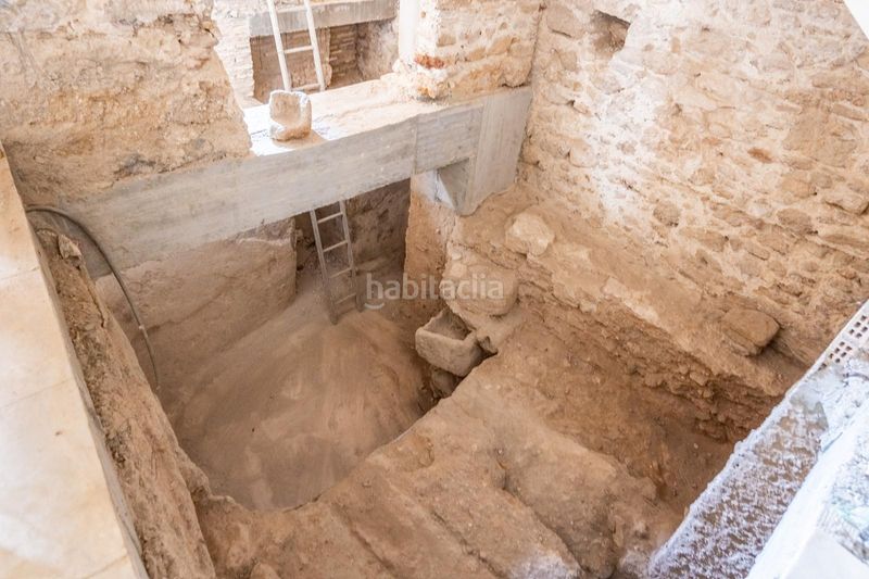 Foto eb704b1e-0bb2-49fe-a5bd-cc9ff2be647a. Edifici a callejón de los piratas 3 a El Pópulo - Santa María Cádiz