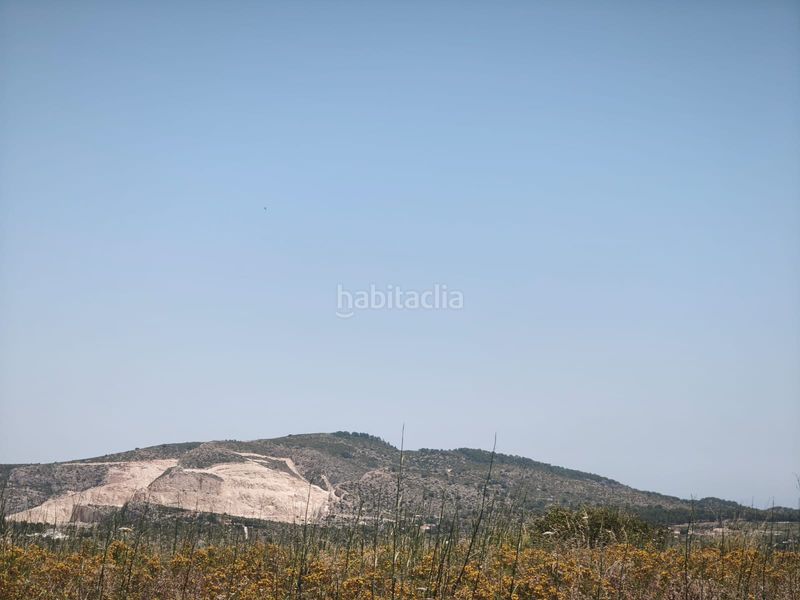 Foto 8b3a8312-8199-4a64-93fc-aebad6ec957e. Masia a Montroi / Montroy