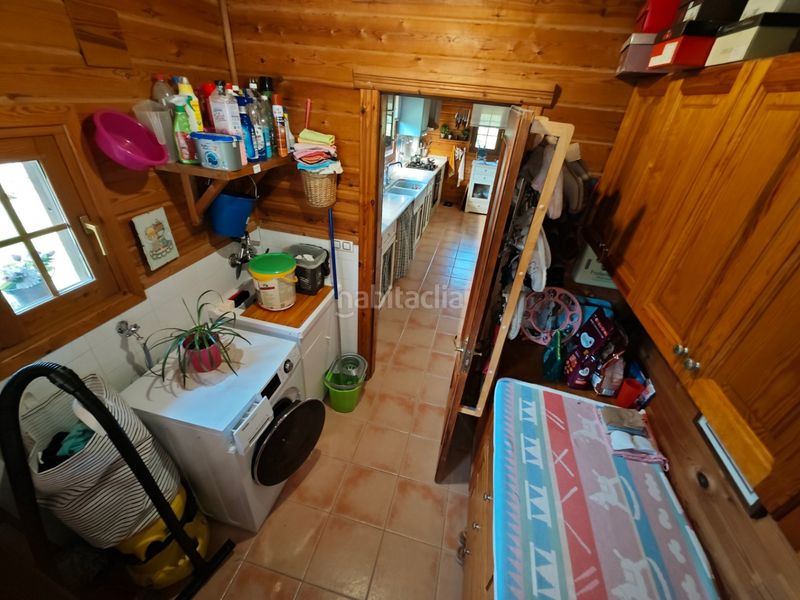 Foto d29c9d36-e7f2-4237-8aee-cd3c21bb55b6. Masia amb piscina a Orba