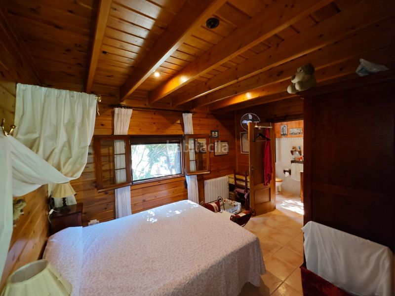 Foto f271e870-08fe-49c9-9571-d2100e058d8b. Masia amb piscina a Orba